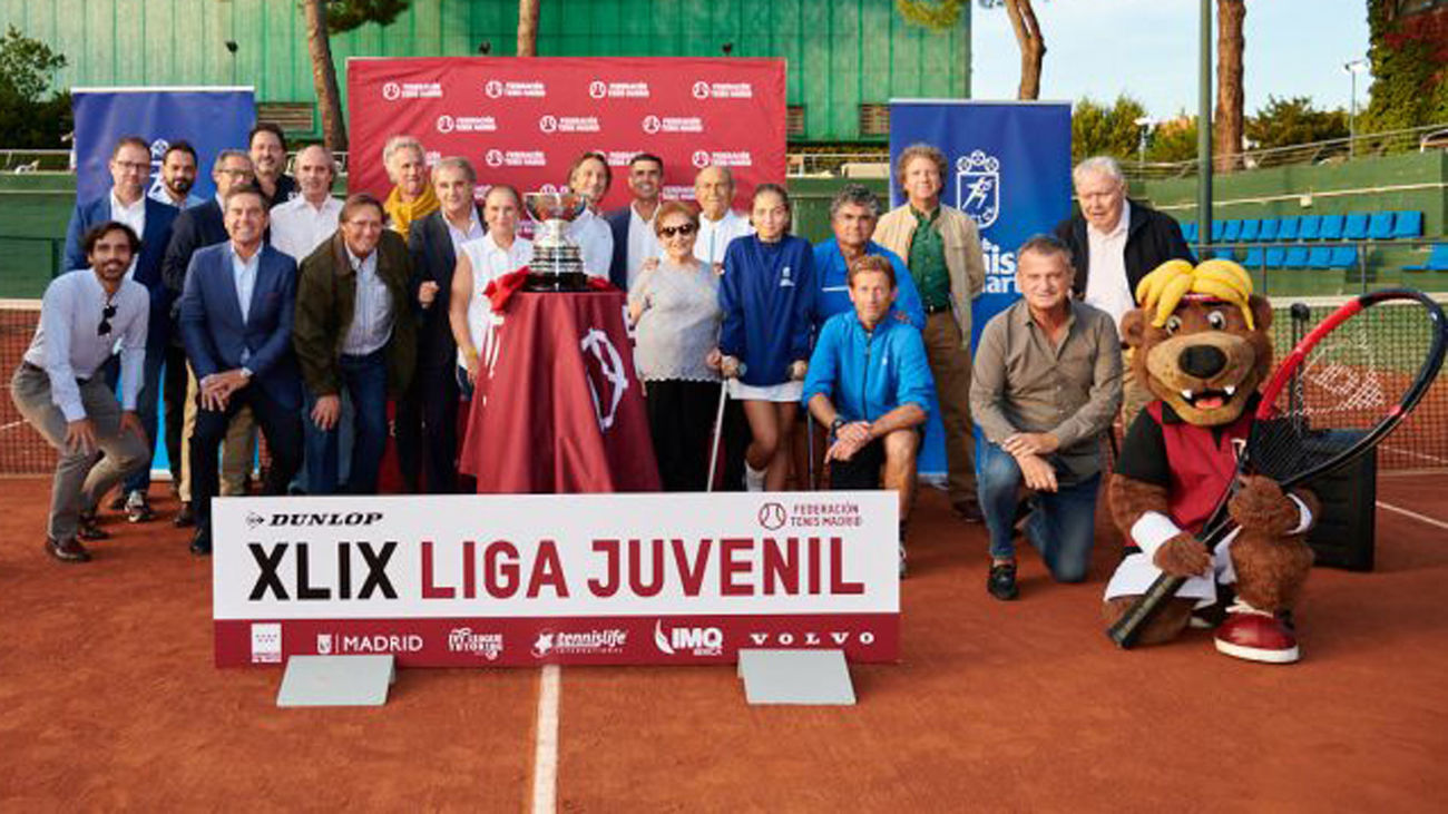 La Liga Juvenil de tenis de Madrid inscribirá a sus campeones en un gran trofeo