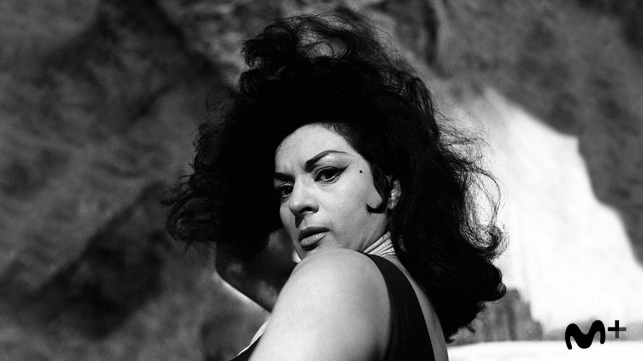 'Lola' reivindica la vigencia de una artista “extraterrestre”