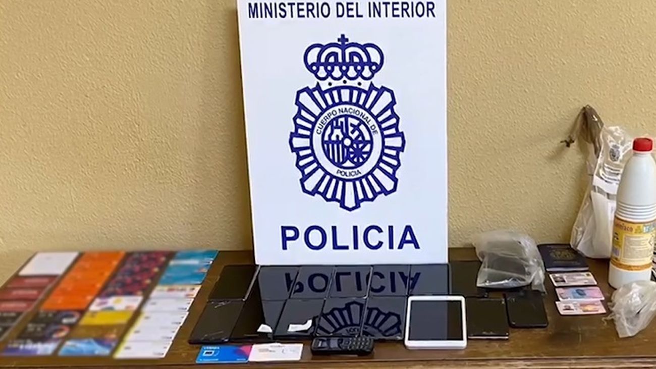 Más de 90 detenidos de una banda que robó 2 millones a 100 personas con el método del 'phising'