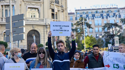 La subida de la energía supondrá un sobrecoste al año para las familias de 854 euros