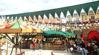 El Escorial se viste de medievo en una nueva feria artesana