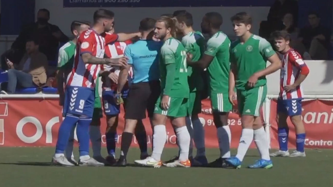 0-2. El Moscardó - Pozuelo recupera el fútbol de Tercera en Telemadrid