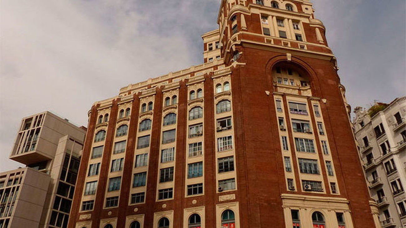 Edificio del  Palacio de la Prensa, en la Gran Vía de Madrid