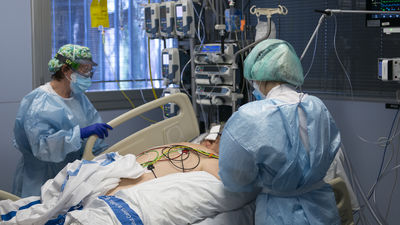 El 81% de los enfermos de Covid necesitó ayuda para realizar sus tareas diarias o moverse en el momento del alta