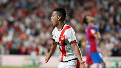 1-0. Falcao da la victoria al Rayo ante un Barça sin alma