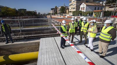 Las obras de la pasarela peatonal del puente de la Cea concluirán en noviembre