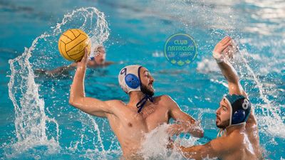 Concepción Lineal masculino gana el primer derbi de waterpolo de la temporada
