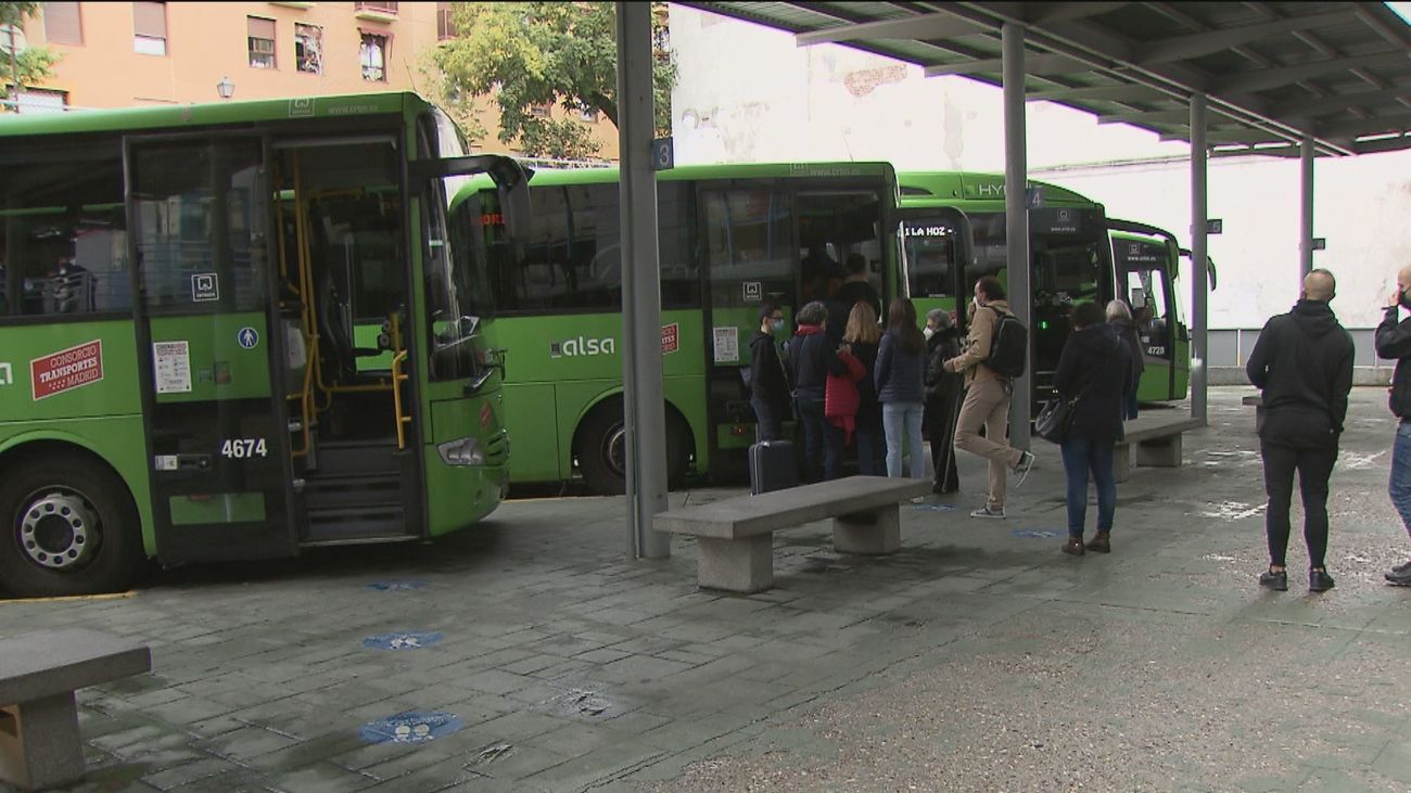 Belarra pide financiar el abono transporte general a 10 euros con cargo al impuesto extraordinario  a las eléctricas