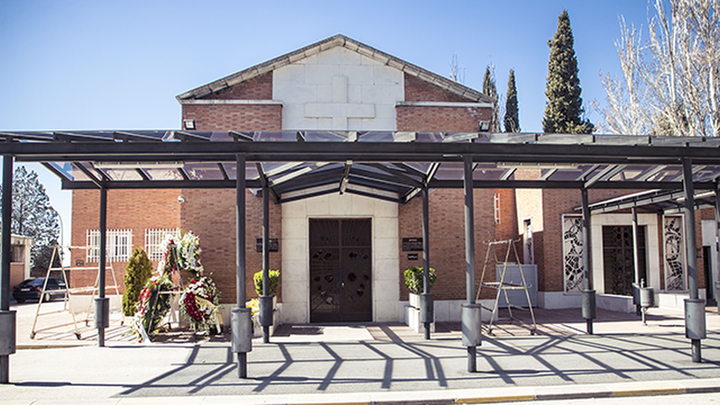 Crematorio del cementerio de La Almudena / SFMADRID