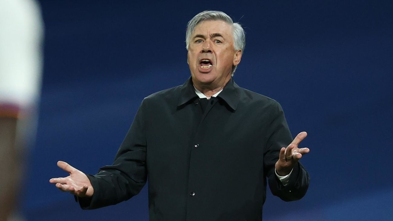 Ancelotti: "Es bueno que la afición nos despierte con algunos pitos"
