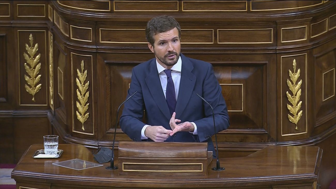 Casado califica de "bodrio" los Presupuestos del Estado y advierte de que nacen muertos