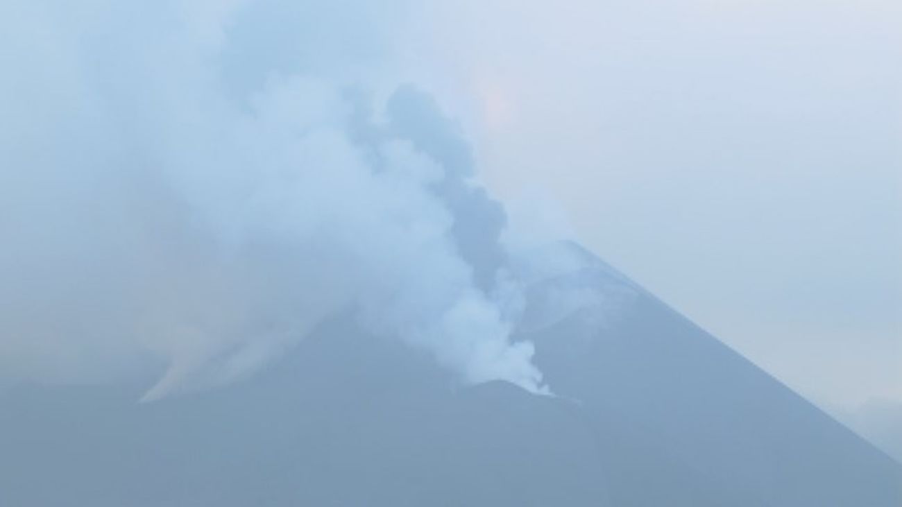 El volcán de Cumbre Vieja este miércoles por la mañana
