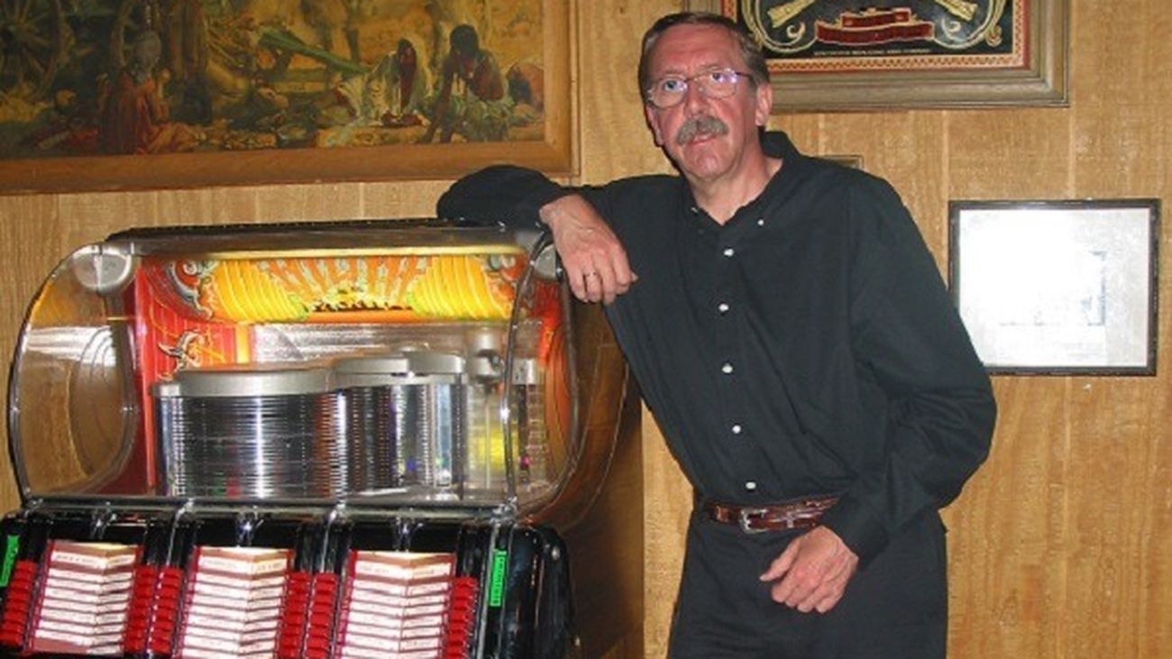 La máquina de discos (Sección en El Enfoque)