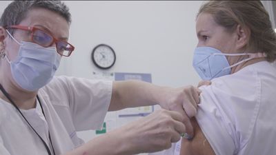 Los mayores de 60 años pueden vacunarse ya contra la gripe