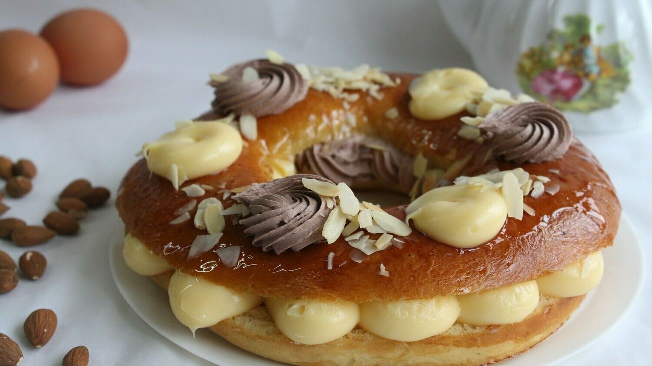 Reposteros madrileños repartirán mil raciones de la Corona de la Almudena en la Plaza Mayor