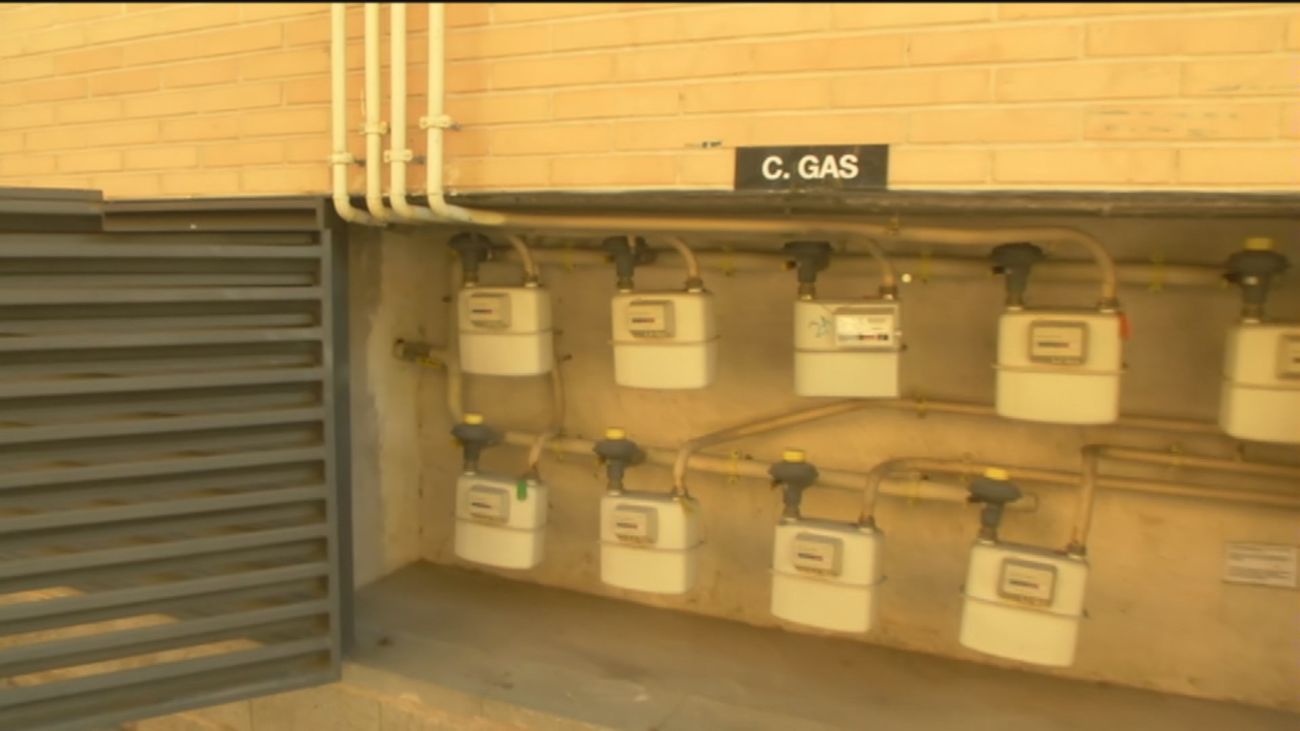 El Gobierno crea una tarifa de gas vecinal y aumenta el número de beneficiarios del bono social