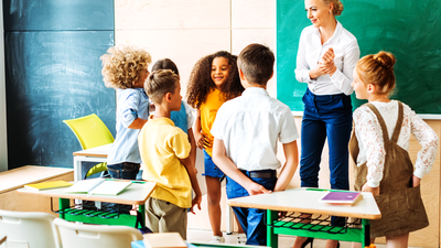 Alumnos de escuelas de Leganés no pueden ir a clase por la falta de docentes