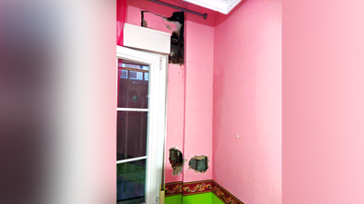 Una familia de San Sebastián de los Reyes denuncia vivir entre goteras