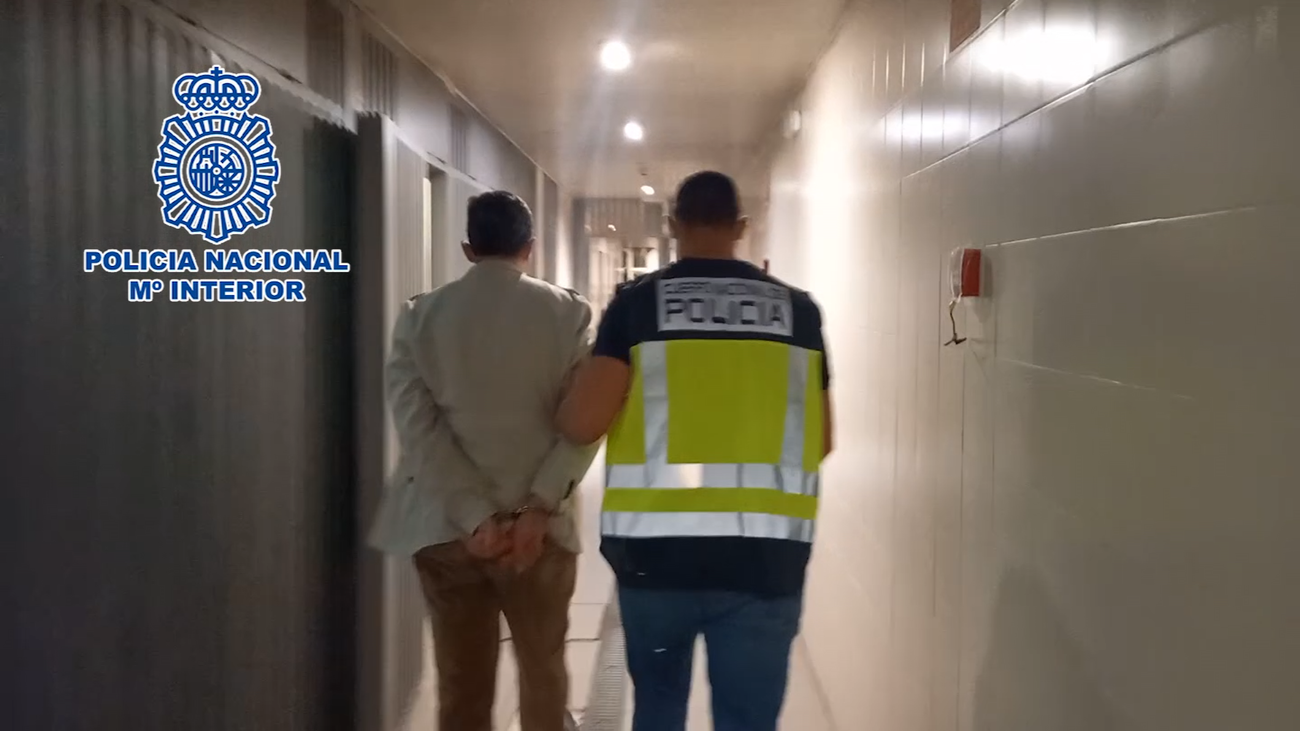 Detenido en Hortaleza por estafar más de 400.000 euros a comercios de la zona