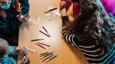 Madrid ofrece "respiro" a más de 1.100 familias de personas con discapacidad