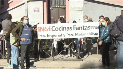 Vecinos de Arganzuela vuelven a las calles a reclamar el cierre de las cocinas fantasma