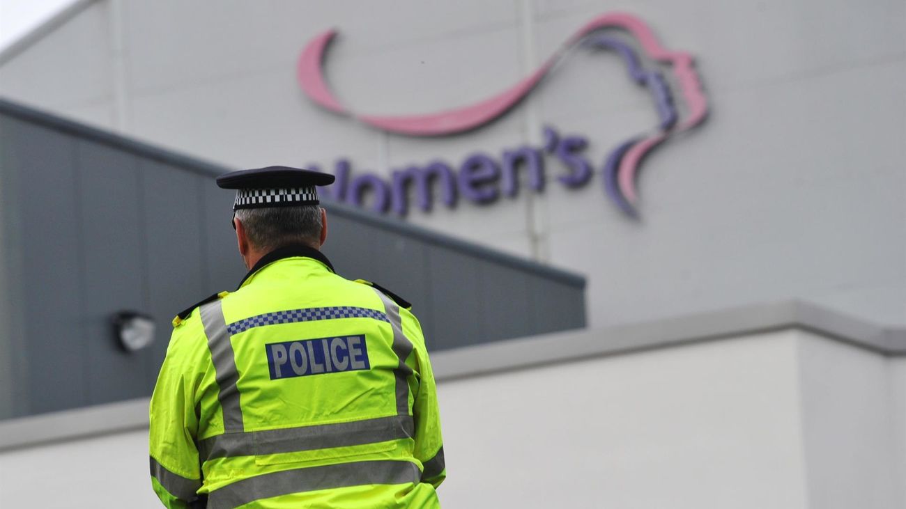 Declaran como "incidente terrorista" la explosión al lado de un hospital en Liverpool