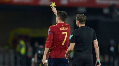 Hablamos con Miguel Ángel, el pequeño que le entregó a Morata la estrella de la suerte