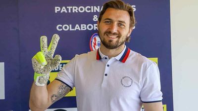 Dimitrievski supera a Wilfred con la incógnita sobre su futuro