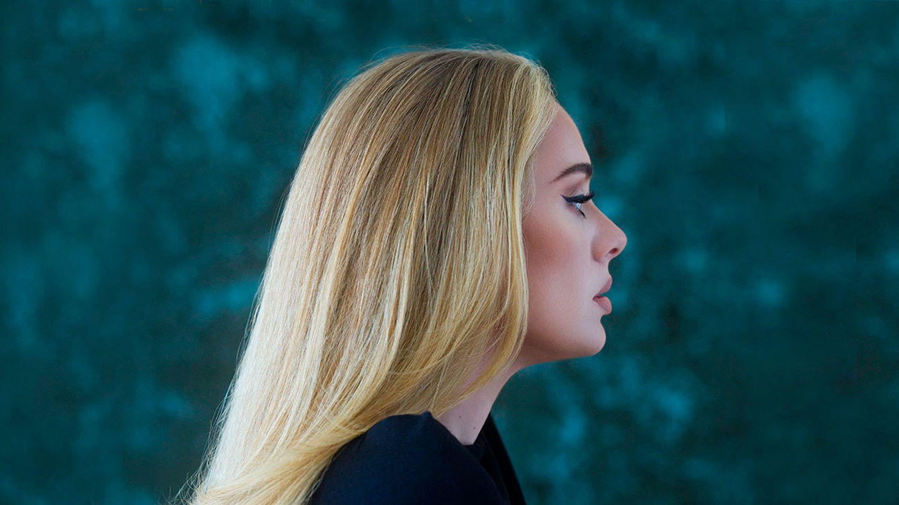 Adele publica su disco más maduro en '30'