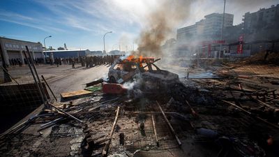 Los trabajadores del sector del metal en Cádiz radicalizan sus protestas