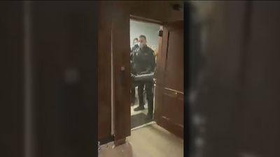 Caso patada en la puerta: el inquilino retira la acusación contra cuatro agentes de Policía