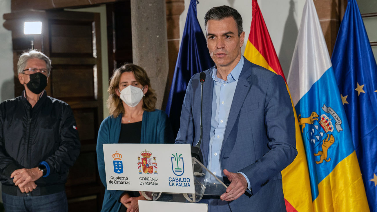 El presidente del Gobierno, Pedro Sánchez, durante una rueda de prensa en La Palma
