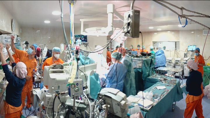 El Hospital Gregorio Marañón realiza un trasplante simultáneo de corazón e hígado