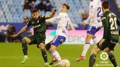 0-2. El Leganés sale del descenso tras un brillante triunfo en Zaragoza