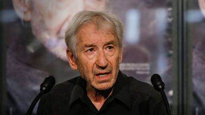 "Los premios caen bien porque caen trabajando"