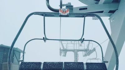 Si quieres trabajar como camarero en Madrid, Valdesquí te busca