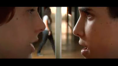 El Langui y el instituto Diego de Siloé, unidos contra el acoso escolar