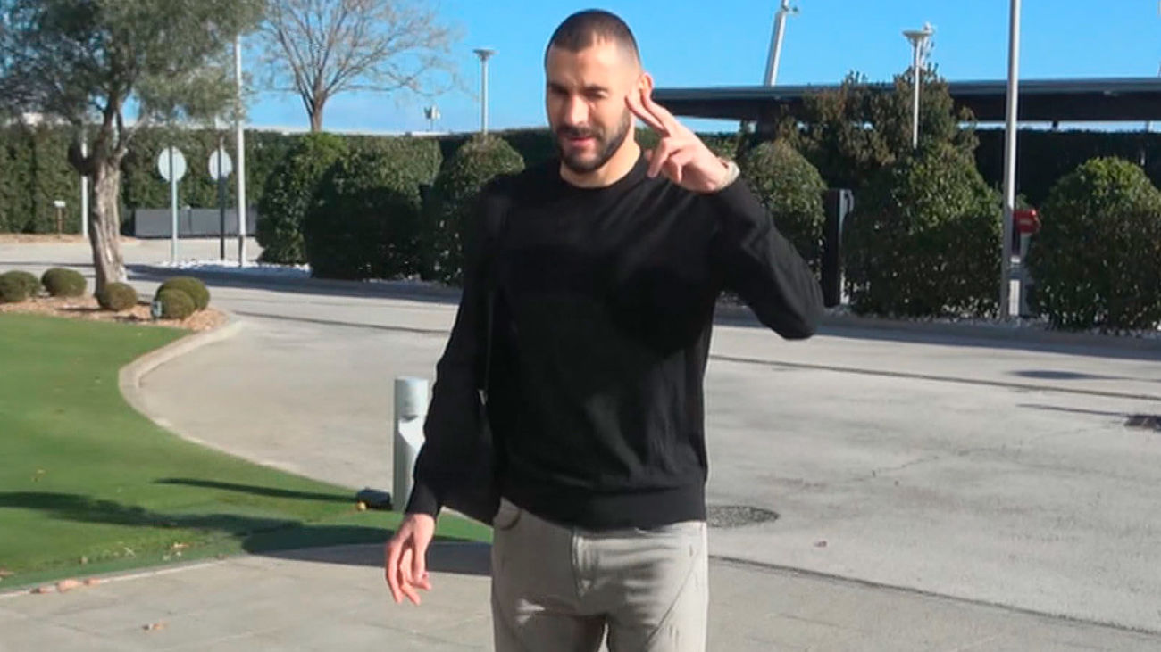 Benzema condenado a un año de cárcel sin cumplimiento por el 'caso Valbuena'