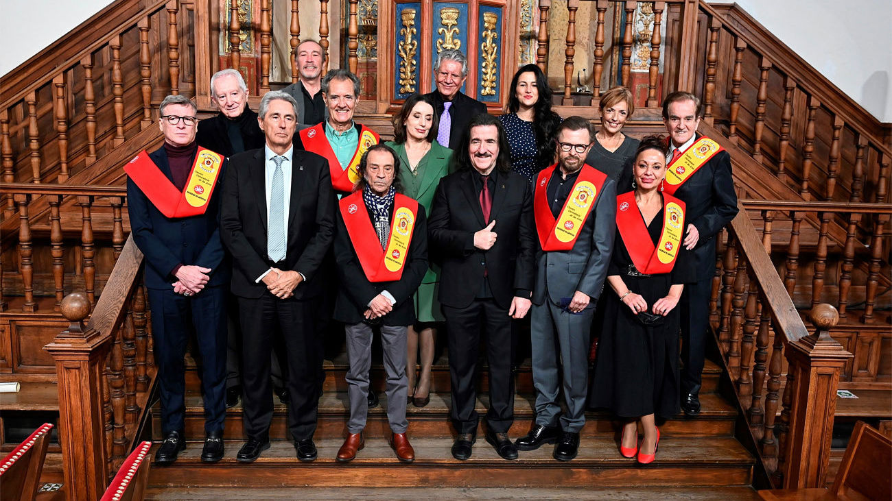 Los nuevos miembros de honor del Claustro Universitario de las Artes