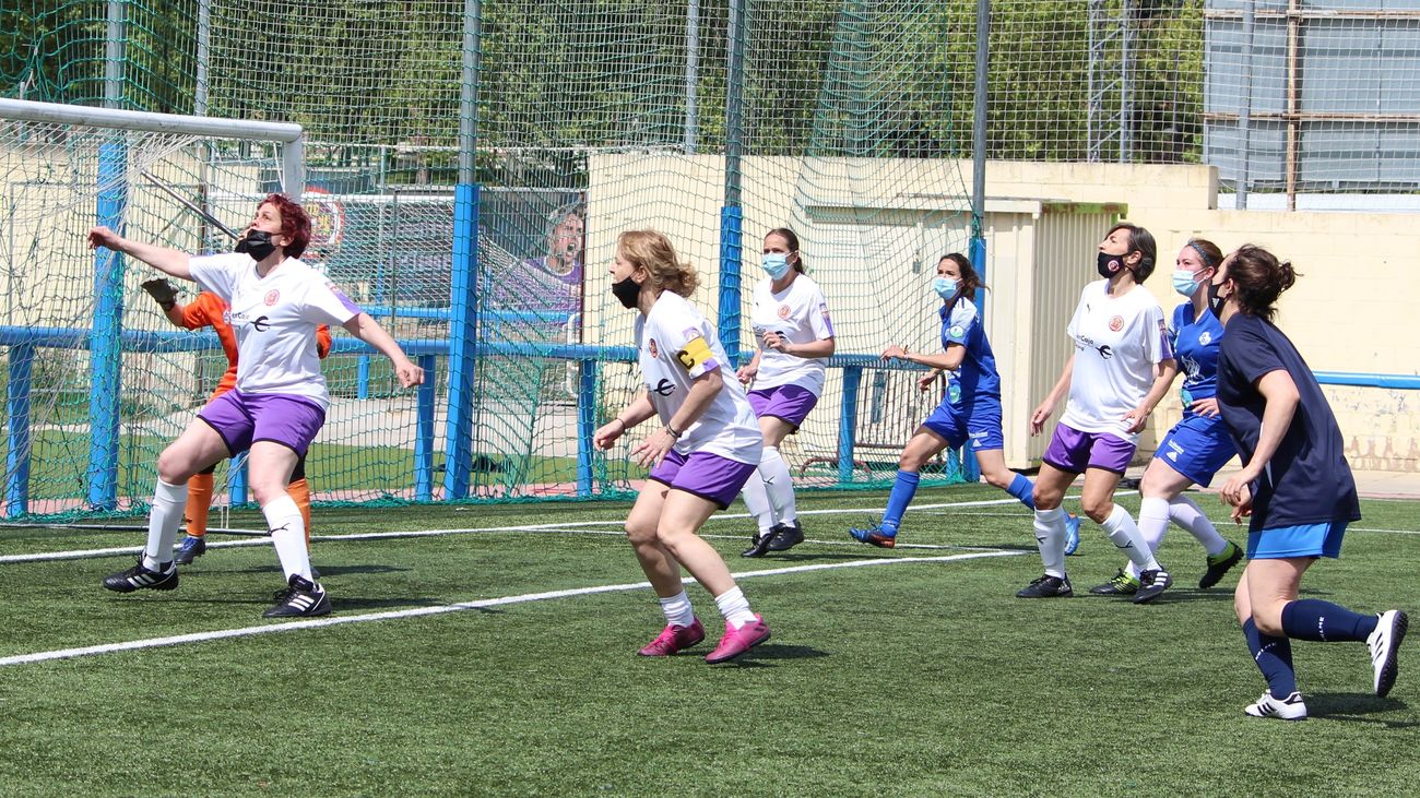 La nueva liga de fútbol 7 senior femenino de Madrid arranca este fin de semana