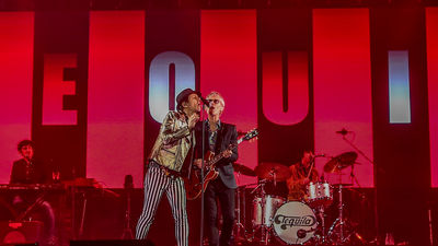 ‘La última fiesta’ de Tequila hace ‘saltar’ al Wizink