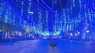 Almeida promete medidas “para aminorar el impacto energético” de las luces de Navidad