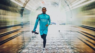 Alaba, esguince liguero y podría estar contra el Sevilla; Valverde vuelve