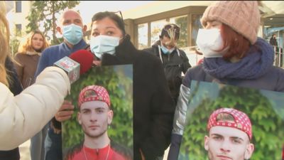 Concentración de apoyo a la familia de Isaac en Plaza de Castilla