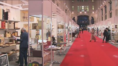 Cinco siglos de España en las vitrinas de la Feria Internacional del Libro Antiguo