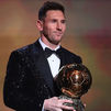Benzema se queda sin Balón de Oro, se lo quita Messi
