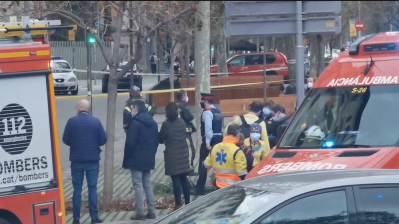 Cuatro muertos, dos de ellos niños, al incendiarse el local donde vivían en Barcelona