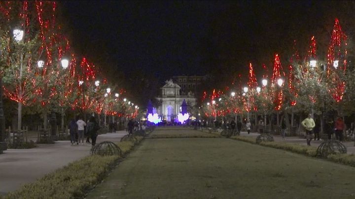 El Parque de El Retiro se suma este año al encendido navideño