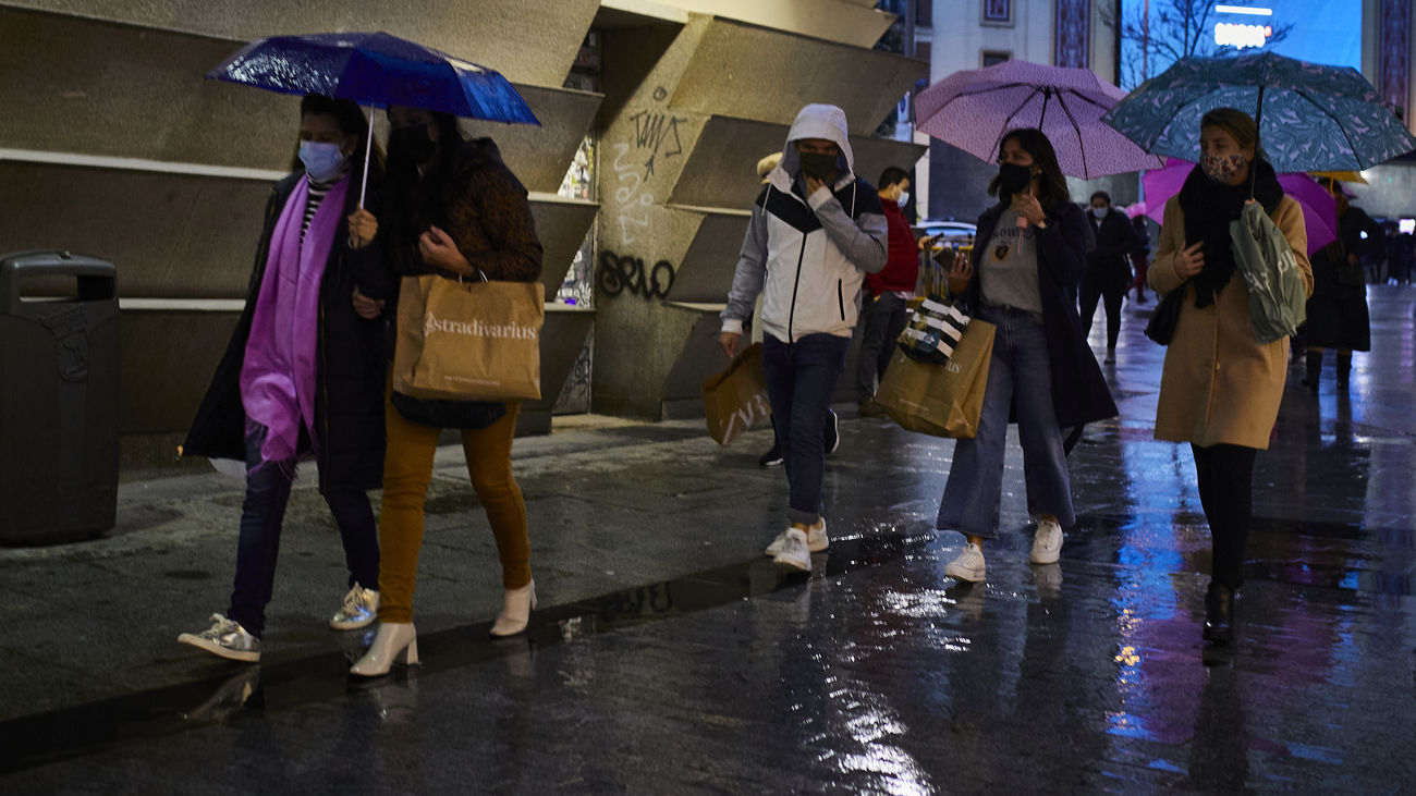 El puente de diciembre, momento clave para la subida o estabilidad de casos de Covid en España