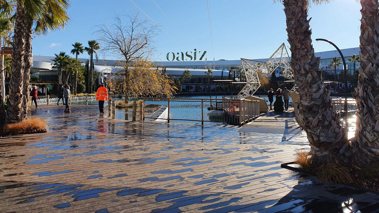 Cinco detenidos por robo con violencia e intimidación en el centro comercial Oasiz de Torrejón de Ardoz
